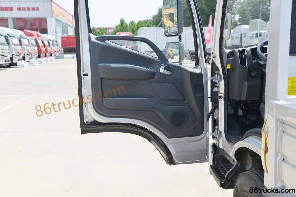 Foton Aumark S1 Series 156hp 4X2(6 wheels) 4.17m Single Row Flatbed Light Truck (4.875 Ratio) (China VI) Cab (2) | 86Trucks