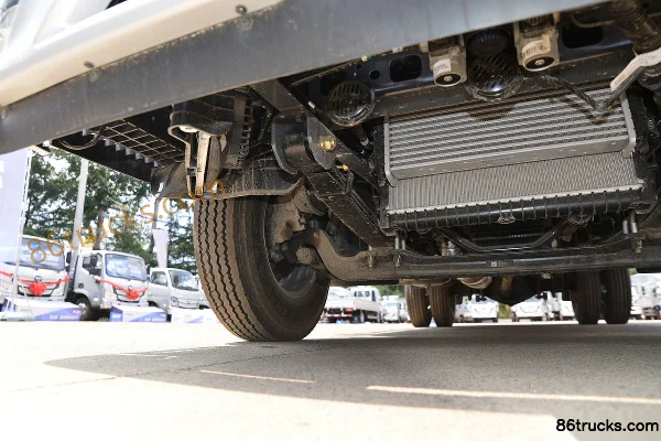 Foton Aumark S1 Series 156hp 4X2(6 wheels) 4.17m Single Row Flatbed Light Truck (4.875 Ratio) (China VI) Chassis (2) | 86Trucks