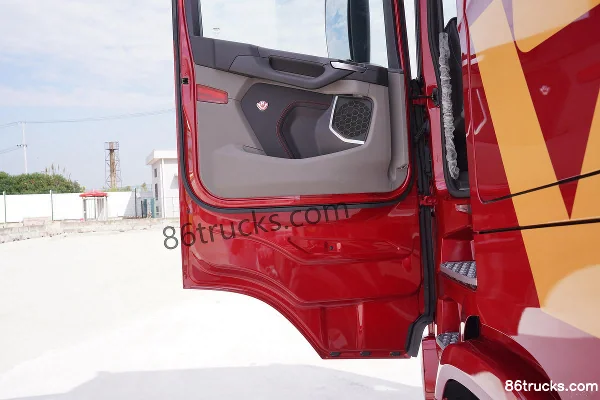 Scania S-Series 650 hp 6X2(8 wheels) AMT Automatic Tractor Truck (Model S 650 6x2) Cab (2) | 86Trucks