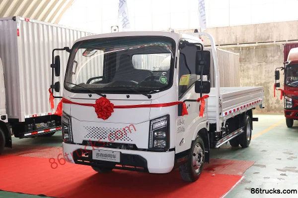 Ouling Jiyun 150hp 4X2(6 wheels) 4.15m Single Row Flatbed Light Truck (China VI) Exterior (3) | 86Trucks