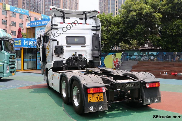 FAW Jiefang Qingdao Yingtu First Class 620hp 6X4(10 wheels) AMT Automatic Tractor Truck (China VI) Exterior (3) | 86Trucks
