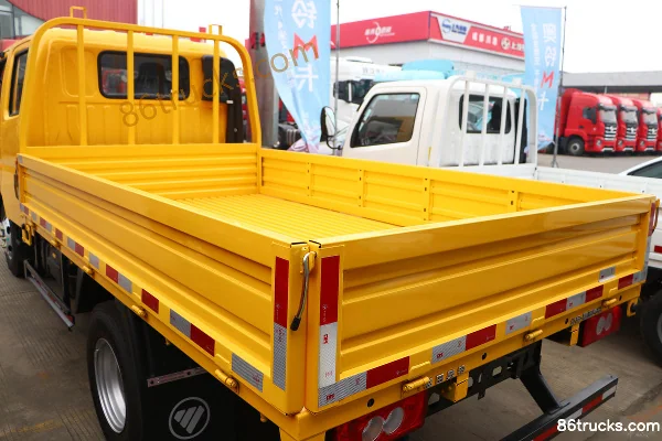 Foton Aoling Jieyun Classic Edition 132hp 4X2(6 wheels) 2.65m Double Row Flatbed Light Truck Body (2) | 86Trucks