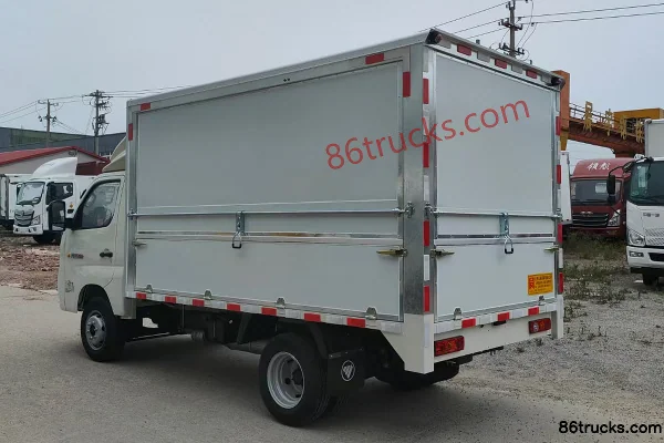 Foton Xiangling M2 1.6L 122 ch 4X2(6 roues) essence 3,3 m cabine demi-fourgonnette légère à ouverture latérale (marque Hongxingda) (China VI