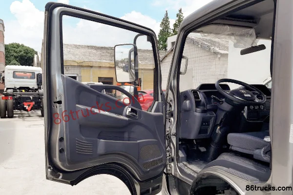 Dongfeng Duolika D6-L Super Power Standard Version 140hp 4X2(6 wheels) 4.17m Single Row Flatbed Light Truck (China VI) (Axle Ratio 4.875) Ca