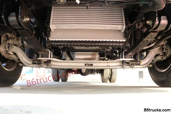 Foton Jin Aoling 158 ch 4X2(6 roues) 4,14 m camion fourgon cabine simple (China VI) Châssis (1) | 86Trucks