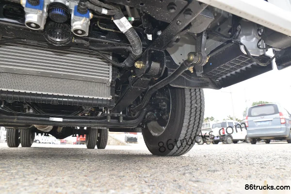 Foton Aulin Superspeed 131hp 4X2(6 wheels) 4.085m refrigerated truck (China VI) Chassis (3) | 86Trucks