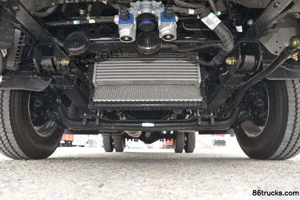 Foton Aulin Superspeed 131hp 4X2(6 wheels) 4.085m refrigerated truck (China VI) Chassis (1) | 86Trucks