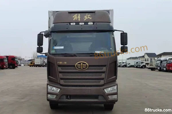 FAW Jiefang J6L 240hp 4X2(6 wheels) 6.8m refrigerated truck (Autofu brand) Exterior (2) | 86Trucks