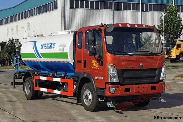 Sinotruk Sinotruk Tongshuai Light Truck water sprinkler truck