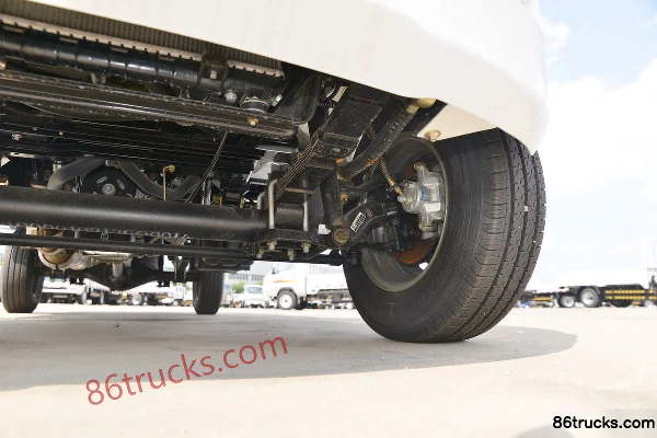 Kama K23 113 hp 4X2(6 wheels) 3.05m Single Row Flatbed Mini Truck (China VI) Chassis (3) | 86Trucks