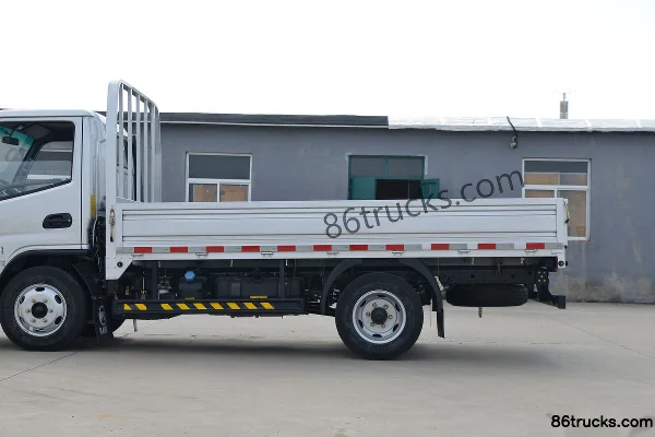 Kama K6 Fulai Card 115 hp 4X2(6 wheels) 3.7m single-row flatbed light truck Body (2) | 86Trucks