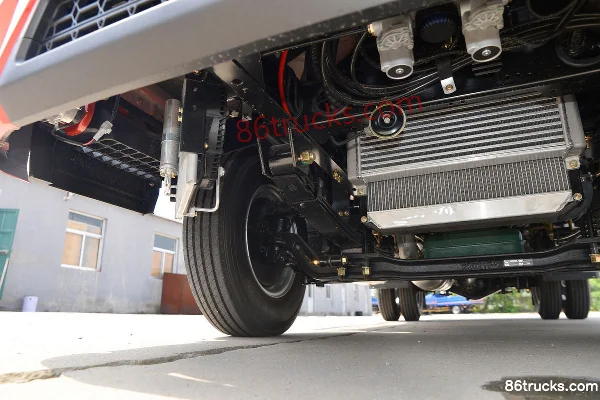 Kama Kaijie M3 95 hp 4X2(6 wheels) 4.2m Single Row Stake Truck Light Truck Chassis (2) | 86Trucks