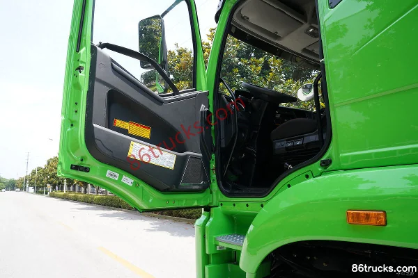 FAW Jiefang J6L Heavy Truck 320 hp 8X4(12 wheels) 7.8m Dump Truck Cab (1) | 86Trucks