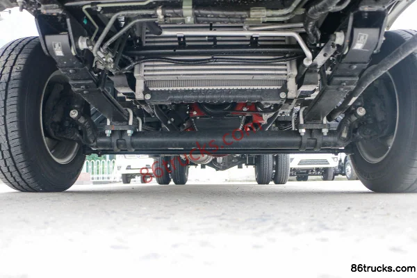 Foton Xiangling M2 Comfort 95 hp 4X2(6 wheels) 3.2m Semi-row Flatbed Mini Truck (China VI) Chassis (1) | 86Trucks