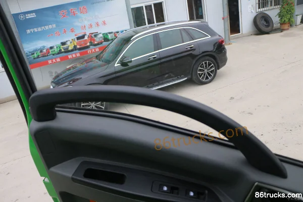 Dayun Zhisheng Medium Truck 245hp 6X2(8 wheels) 4.8m dump truck (China VI) Cab (2) | 86Trucks