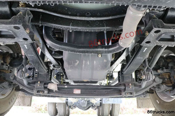 SAIC Hongyan GenlyonH6 tracteur routier 500 ch 6X4(10 roues) GNL (China VI) Châssis (1) | 86Trucks