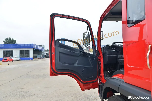 FAW Jiefang Hu VH Dawang Jiadao 205 hp 4X2(6 wheels) 5.2m semi-row flatbed cargo truck (China VI) Cab (1) | 86Trucks