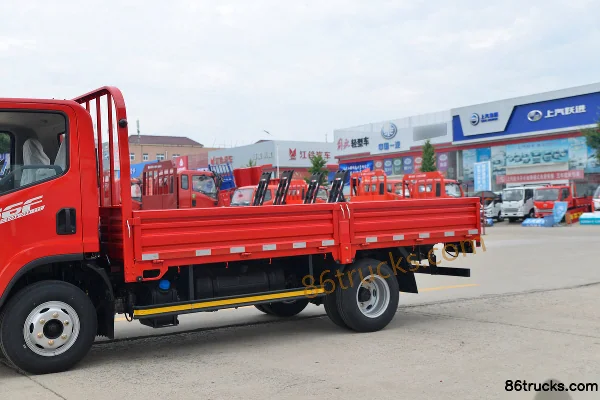 FAW Jiefang J6F cabine moyenne 150 ch 4X2(6 roues) camion léger plateau à cabine simple 4,2 m (China VI) Carrosserie (1) | 86Trucks