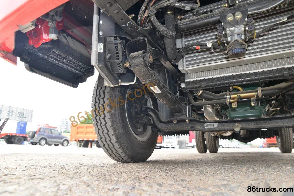 FAW Jiefang J6F 130hp 4X2(6 wheels) 4.16m Single Row Flatbed Light Truck Chassis (2) | 86Trucks