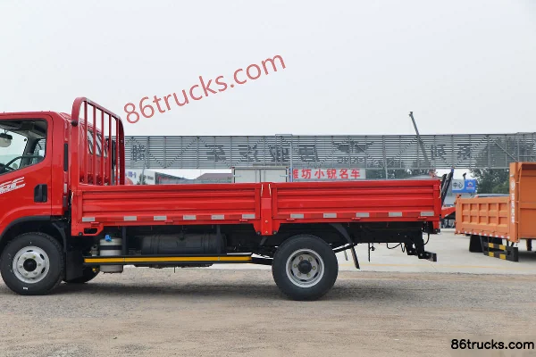 FAW Jiefang J6F 130hp 4X2(6 wheels) 4.16m Single Row Flatbed Light Truck Body (2) | 86Trucks