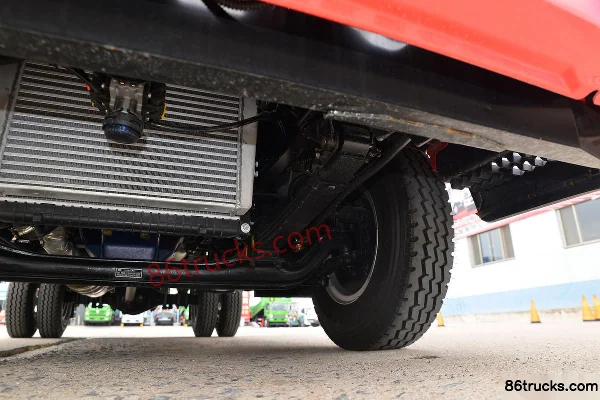 FAW Jiefang J6F 190hp 4X2(6 wheels) 6.2m Semi Row Van Light Truck Chassis (3) | 86Trucks
