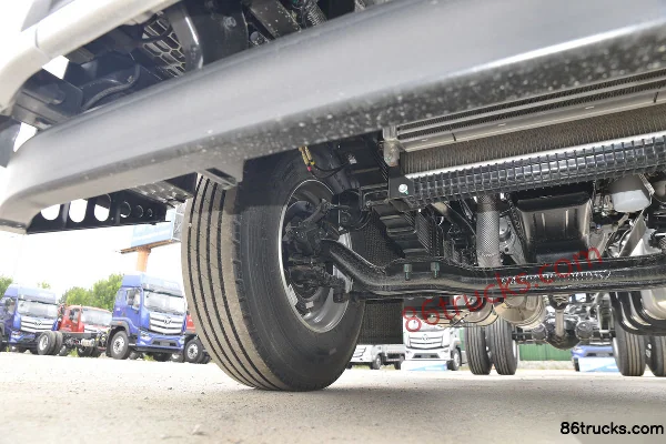 Foton Auman AR Series 270hp 4X2(6 wheels) 6.2m flatbed cargo truck Chassis (2) | 86Trucks