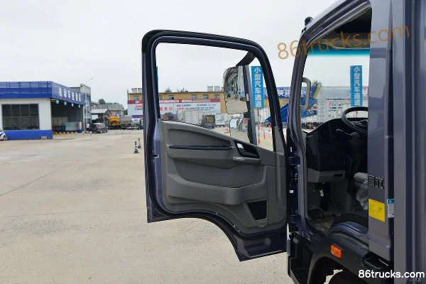 Sinotruk HOWO Tongshuai 150 ch 4X2(6 roues) fourgon léger cabine simple 4,15 m (China VI) (cabine moyenne) (1) | 86Trucks