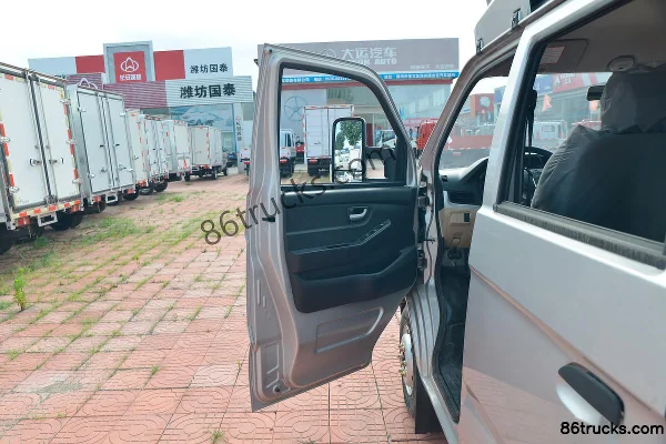 Changan Kuayuewang X5 PLUS Comfort Edition 116hp 4X2(6 wheels) 3.035m Double Row Van Truck (China VI) Cab (1) | 86Trucks