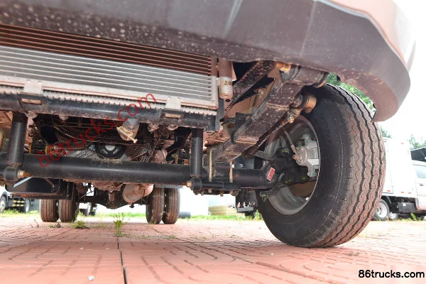 Changan Kuayue Wang X3 1.6L Gasoline 122 hp 4X2(6 wheels) 3.285m Single Row Van Truck (China VI) Chassis (3) | 86Trucks