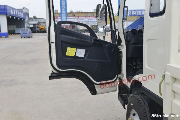 FAW Jiefang Hu VN 150 hp 4X2(6 wheels) 3.82m Row Half Flatbed Light Truck (China VI) (Fast Gear 8-speed) Cab (2) | 86Trucks