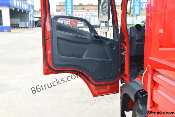 FAW Jiefang Hu VH 152hp 4X2(6 wheels) 4.2m Single Row Flatbed Light Truck (China VI) Cab (2) | 86Trucks