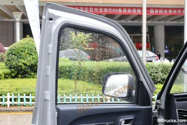 Foton Xiangling V3 1.5T 143 ch 4X2(6 roues) 2,7 m double cabine grille petit camion (China VI) (2) | 86Trucks
