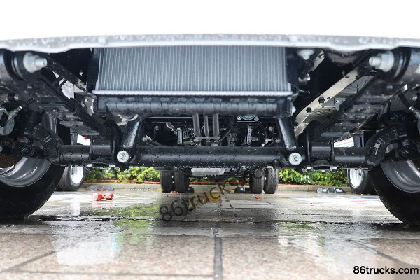 Foton Xiangling V3 1.5T 143 ch 4X2(6 roues) 2,7 m double cabine grille petit camion (China VI) Châssis (1) | 86Trucks