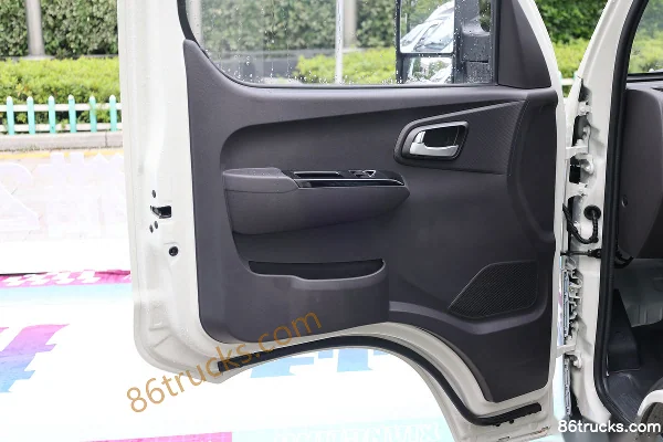 Foton Xiangling M2 Version luxe 1,6 L 122 ch 4X2(6 roues) essence 3,3 m fourgon à cabine simple (China VI) (3) | 86Trucks