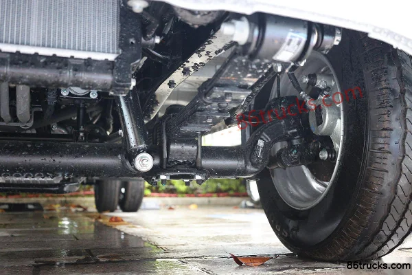 Foton Xiangling V3 2.0L 144 ch 4X2(6 roues) camion fourgon à cabine simple 3,7 m (China VI) Châssis (3) | 86Trucks