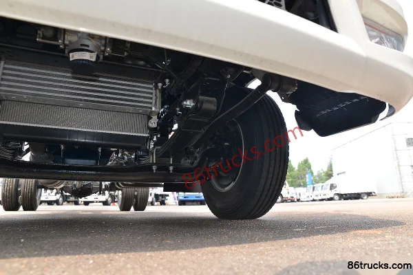 JAC Junling V6 130 hp 4X2(6 wheels) 4.18m Single Row Grille Van Light Truck Chassis (3) | 86Trucks