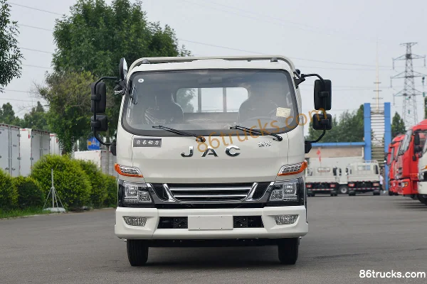 JAC Junling V6 129 hp 4X2(6 wheels) 4.18m Single Row Flatbed Light Truck Exterior (2) | 86Trucks