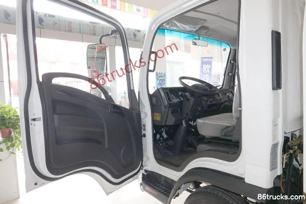 Ouling Jinlika II 2.0L 150 ch 4X2(6 roues) Essence Camion plateau simple cabine 4,13 m (China VI) (1) | 86Trucks