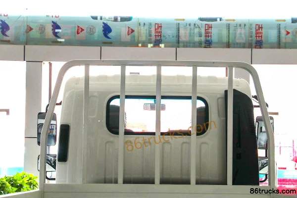 Ouling Jinlika II 2.0L 150 ch 4X2(6 roues) Essence Camion plateau simple cabine 4,13 m (China VI) Carrosserie (2) | 86Trucks