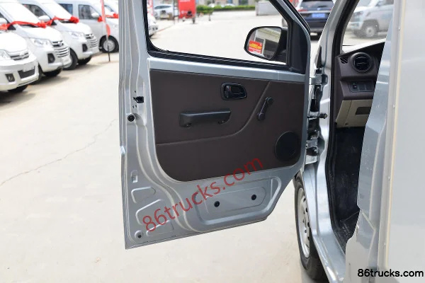 Ankai Xingka A 1.5L Basic Edition 107 hp 4X2(6 wheels) Gasoline 2.95m Single Row Van Mini Truck (Steel Cargo Box) (China VI) Cab (2) | 86Tru