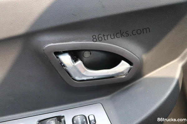 Zhilang Auto Zhilan Elf E5 4.535m Pure Electric Panel Van 38.64kWh Cab (2) | 86Trucks