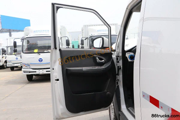 Zhilang Auto Zhilan Elf E5 4.535m Pure Electric Panel Van 38.64kWh Cab (1) | 86Trucks