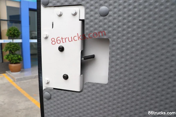 Zhilang Auto Zhilan Elf E5 4.535m Pure Electric Panel Van 38.64kWh Cargo Box (2) | 86Trucks