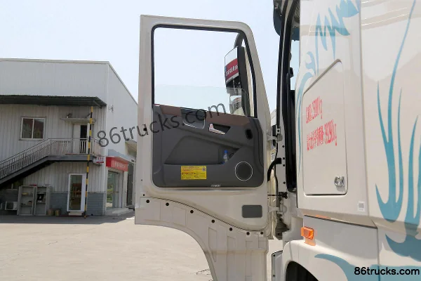 Dongfeng Commercial Vehicle Tianlong Flagship GX 600 ch 6X4(10 roues) tracteur routier AMT automatique (ralentisseur hydraulique) Cabine (1)