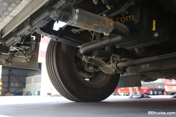 Dongfeng Commercial Vehicle Tianlong Flagship GX 600 ch 6X4(10 roues) tracteur routier AMT automatique (ralentisseur hydraulique) Châssis (2