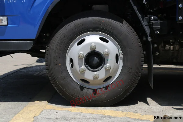 JAC Yunduoduo N5 édition luxe, 140 ch, 4X2(6 roues) , camion léger à ridelles de 4,12 m avec cabine simple (WLY 6 vitesses) Châssis (1) | 86