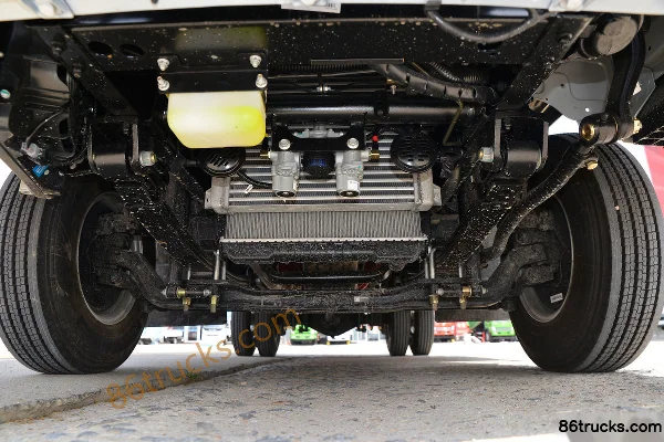 Foton Times Linghang H2 132hp 4X2(6 wheels) 4.15m Single Row Box Light Truck (China VI) Chassis (1) | 86Trucks