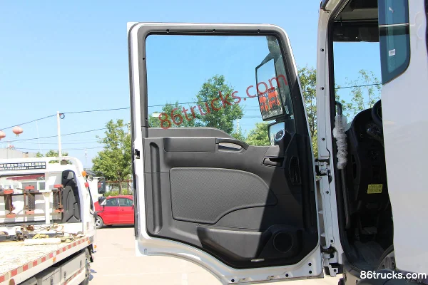 Sinotruk Sitrak C5H Medium Truck 350hp 8X4(12 wheels) Detachable Container Garbage Truck (China VI)(6-speed)(Beizhongdian Brand) Cab (1) | 8