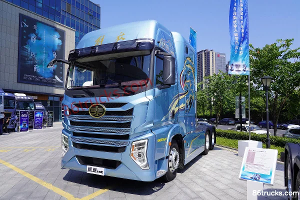 FAW Jiefang Qingdao Yingtu Life Cabin 560hp 6X4(10 wheels) AMT Automatic Tractor Truck (China VI) Exterior (3) | 86Trucks