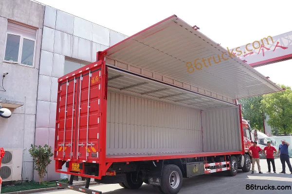 Dongfeng Changxing D3 260 hp 6X2(8 wheels) 6.8m Wing Van Truck (High Top) Body (2) | 86Trucks